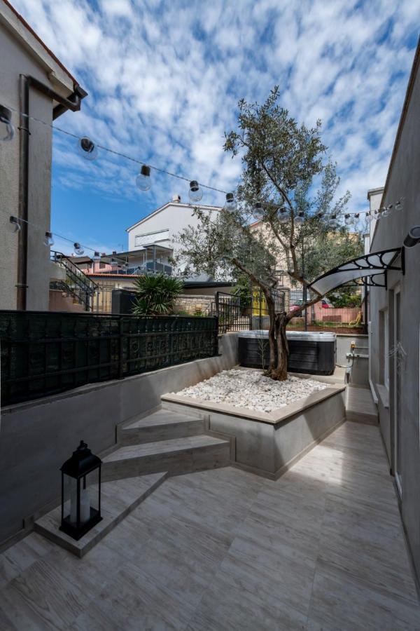 Studio Apartment Mare With Private Garden And Jacuzzi Vinkuran Luaran gambar