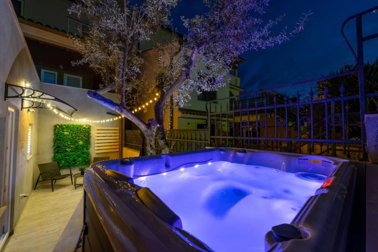 Studio Apartment Mare With Private Garden And Jacuzzi Vinkuran Luaran gambar